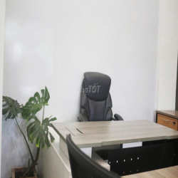 Văn phòng cho 8 nhân sự full nội thất