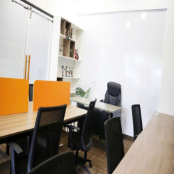 Văn phòng cho 8 nhân sự full nội thất