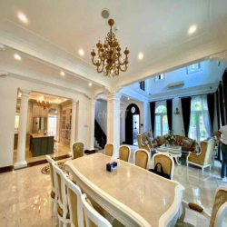 🌿 CHO THUÊ VILLA SANG TRỌNG ĐƯỜNG QUỐC HƯƠNG – THẢO ĐIỀN, QUẬN 2 🌿
