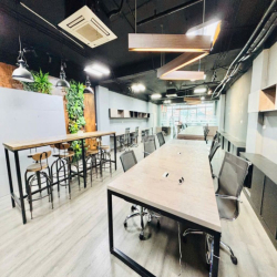 Cho thuê sàn văn phòng Nguyễn Xiển 150m2 18tr điện nước giá nhà nước