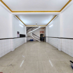 nhà mặt tiền nội bộ 4 x 20 có 4pn 4wc sân thượng 