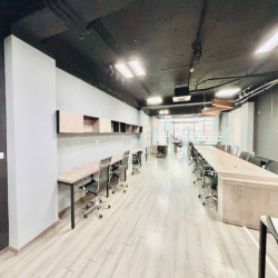 Cho thuê sàn văn phòng Nguyễn Xiển 150m2 18tr điện nước giá nhà nước