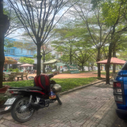 Cho thuê nguyên căn KDC Q12