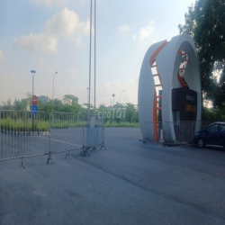 Cho Thuê Phòng Trọ Ban Công Thoáng Mát, CCMN 7 Tầng , Q Long Biên.