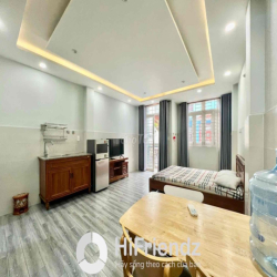 Cho Thuê Căn Hộ Bancol Thang Máy Full Nội Thất Gần Sư Vạn Hạnh Q10