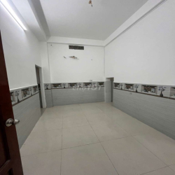 NHÀ 1 TRỆT 1 LẦU RỘNG MẶT TIỀN ĐƯỜNG 12 BÌNH TRIỆU