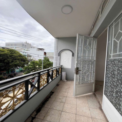 NHÀ 1 TRỆT 1 LẦU RỘNG MẶT TIỀN ĐƯỜNG 12 BÌNH TRIỆU