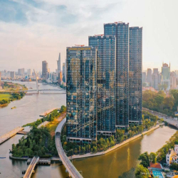 Cho thuê 2PN Cozy 80m2 - Vinhome Golden River - Xem nhà 24/7