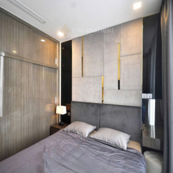 Cho thuê 2PN Cozy 80m2 - Vinhome Golden River - Xem nhà 24/7