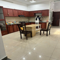 Nhà nguyên căn 99m2, 4 phòng ngủ, phường Tân Thới Nhất, Quận 12