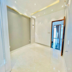 Cho thuê nhà góc 2MT 112B Phổ Quang, P.9, Q.Phú Nhuận gần CV Gia Định