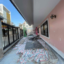 CHO THUÊ VILLA CỰC PHẨM GÓC 3 MẶT TIỀN NGUYỄN VĂN TRỖI