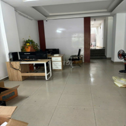 Nhà nguyên căn 99m2, 4 phòng ngủ, phường Tân Thới Nhất, Quận 12