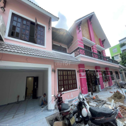 CHO THUÊ VILLA CỰC PHẨM GÓC 3 MẶT TIỀN NGUYỄN VĂN TRỖI