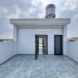 NHÀ NGUYÊN CĂN QUỐC LỘ 13- SÁT VẠN PHÚC CITY VỪA Ở VỪA LÀM VĂN PHÒNG