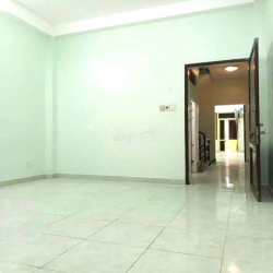 🏡 CHO THUÊ NHÀ 135/17 NGUYỄN HỮU CẢNH – BÌNH THẠNH