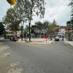 NHÀ 1 TRỆT 3 LẦU - MẶT TIỀN KINH DOANH - 5PN 5WC