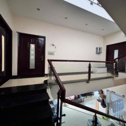 CHO THUÊ NHÀ NGUYÊN CĂN KHU KHANG AN NGAY CC HAUSSNEO