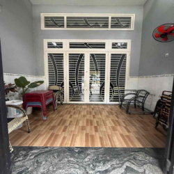 NHÀ 1 TRỆT 3 LẦU - MẶT TIỀN KINH DOANH - 5PN 5WC