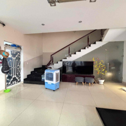 CHO THUÊ NHÀ NGUYÊN CĂN KHU KHANG AN NGAY CC HAUSSNEO