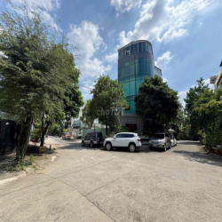 Biệt Thự Khu Ven Sông đs25 6 Tầng có thang máy 45tr