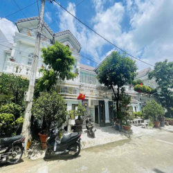 BIỆT THỰ FULL NỘI THẤT HÀ HUY GIÁP GARA XE HƠI