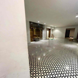 CHÍNH CHỦ CHO THUÊ GẤP MẶT TIỀN CAO THẮNG QUẬN 3 NGANG 8M