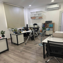 GẤP - SANG MẶT BẰNG VĂN PHÒNG QUẬN 2