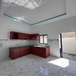 Nhà Mới Xây 1 Lầu Ngay Ngã Ba Tân Kim, 2PN 2WC. Full Nội Thất . Có SHR