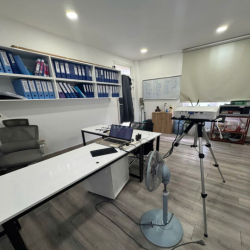 GẤP - SANG MẶT BẰNG VĂN PHÒNG QUẬN 2