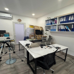 GẤP - SANG MẶT BẰNG VĂN PHÒNG QUẬN 2