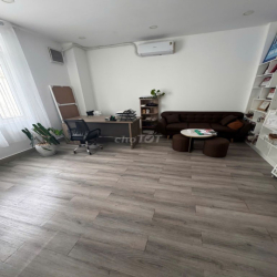 GẤP - SANG MẶT BẰNG VĂN PHÒNG QUẬN 2