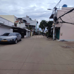 Cho thuê nhà nguyên căn 2 tầng Hẻm XH 1368 LVL, Phước Kiển. Giá 6tr 