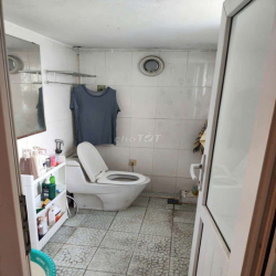 cho thuê căn hộ tầng 5, 76 m2 khu nam thành công