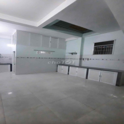 cho Thuê Nhà Cổ Loa Nha Trang Hướng Đông Nam ngang 4,5m