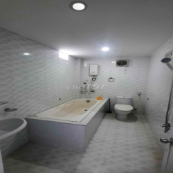 cho Thuê Nhà Cổ Loa Nha Trang Hướng Đông Nam ngang 4,5m