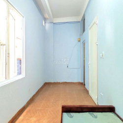 Studio 30m2 Điều Hòa_ Cửa Sổ Thoáng_ Ngõ 230 Mễ Trì Thượng_ Ở luôn