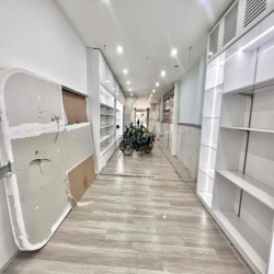 CHO THUÊ NHÀ KINH DOANH 4 TẦNG MẶT ĐƯỜNG CHÍNH GẦN KHU PHỐ DU LỊCH GIÁ