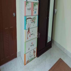 Cho Thuê nhà nguyên căn có nội thất , ưu tiên gia đình cbcnv ở đi làm