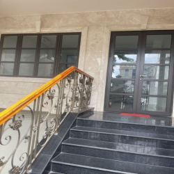 Chính chủ cho thuê VP 35m2 giá 9tr/th