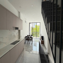 CHO THUÊ NHÀ MỚI FULL NỘI THẤT - ĐƯỜNG 1 - 13 TRIỆU/THÁNG