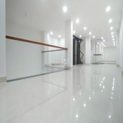 👉 TÒA NHÀ MẶT TIỀN  KHU K300_8x20m, HẦM TRỆT 4 LẦU SUỐT, TM.
