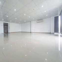 👉 TÒA NHÀ MẶT TIỀN  KHU K300_8x20m, HẦM TRỆT 4 LẦU SUỐT, TM.