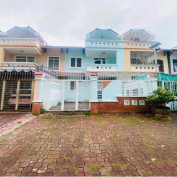 NHÀ CHO THUÊ: TRỆT 2 LẦU MỚI ĐẸP - FULL 5 MÁY LẠNH - MẶT TIỀN ĐẦU KDC