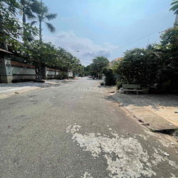 Biệt Thự Siêu Vip Hôm Nay,Cho Thuê Giá 110tr/tháng,3 tấm,Dt 20x20m