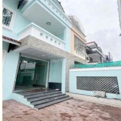 NHÀ CHO THUÊ: TRỆT 2 LẦU MỚI ĐẸP - FULL 5 MÁY LẠNH - MẶT TIỀN ĐẦU KDC