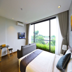 Cho Thuê Căn Hộ Dịch Vụ Studio Cao Cấp 35m² Âu Cơ Tây Hồ Hà Nội