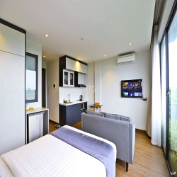 Cho Thuê Căn Hộ Dịch Vụ Studio Cao Cấp 35m² Âu Cơ Tây Hồ Hà Nội