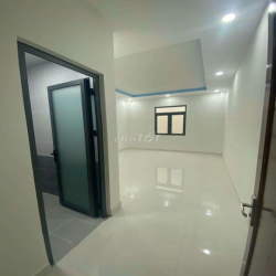 nhà ĐẸP 4 x 16 có 5pn 5wc sân thượng 