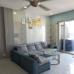 cho thuê căn hộ Sunrise city view 2pn2nvs